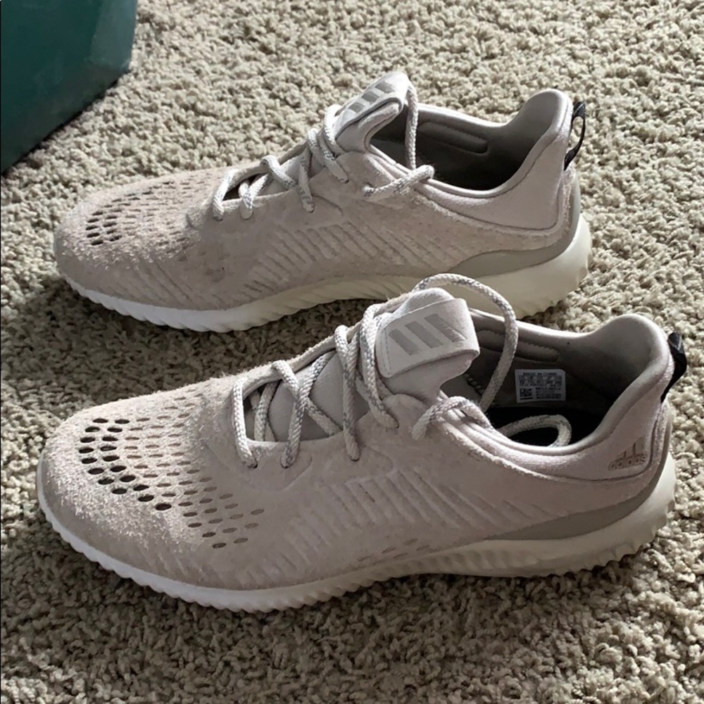 Adidas Alphabounce SZ12